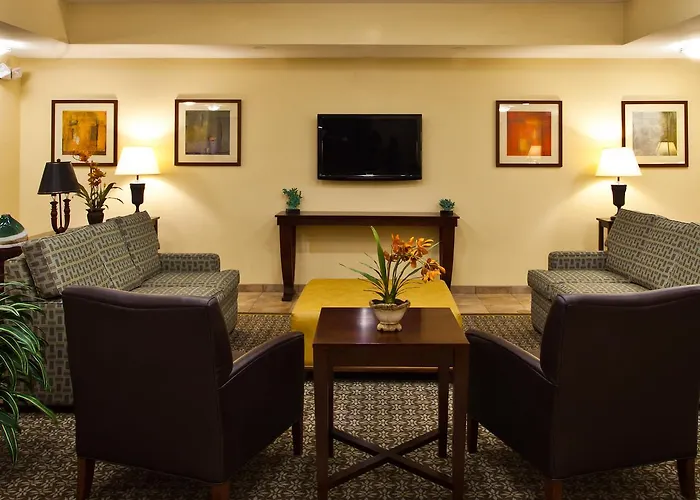 Candlewood By Ihg Hotel 2*