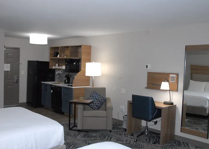 Candlewood By Ihg Hotel