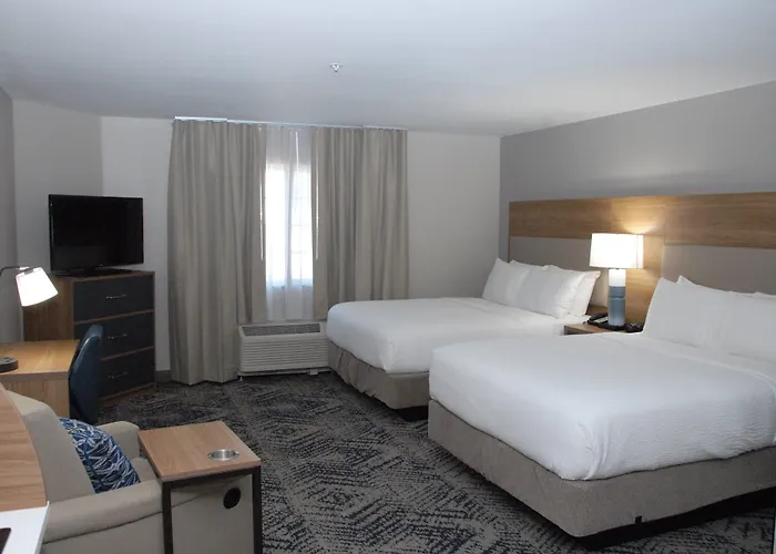 Candlewood By Ihg Hotel