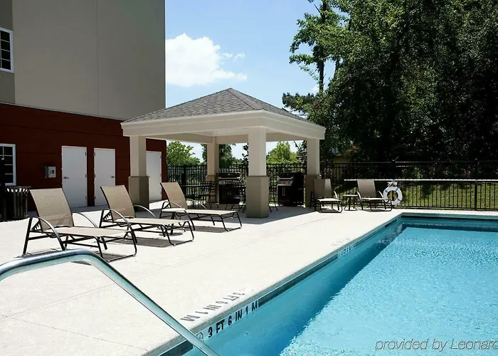 Candlewood By Ihg Hotel